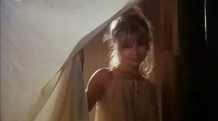Britney Shannon dễ dàng quyến rũ hai anh sec gai nhat tên khốn bằng cách thâm nhập gấp đôi.