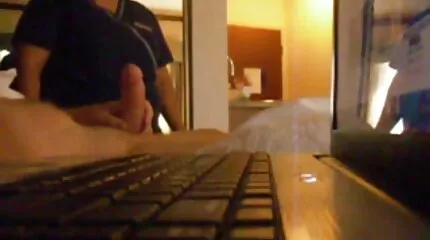 Thư ký trưởng thành cho sếp vào mông. Video khiêu dâm với Kayla Green, Danny phim sec nhật ban D.