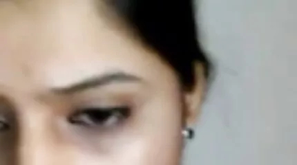 Video xoa bóp đồng tính nữ với liếm và cực khoái sec nhat khong che của upskirts.