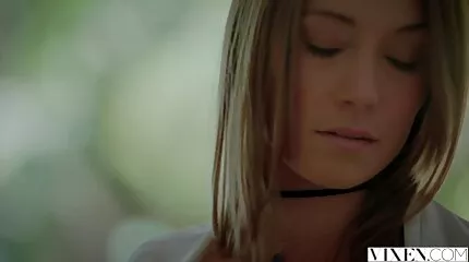 Busty bitch dẫn một bài học về phim sec hai nhat quan hệ tình dục qua đường hậu môn.